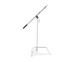 Avenger D600 Mini Boom Arm – telescopic aluminum boom (117–212 cm) with 16 mm pin, receiver, and counterweight hook. Perfect for precise overhead lighting setups.